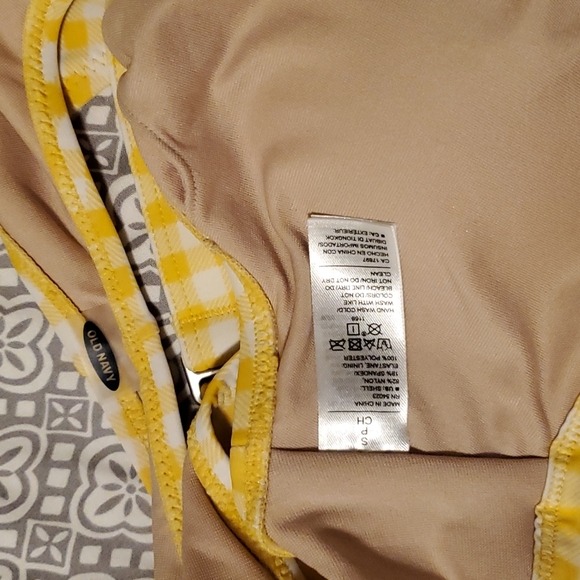 Old navy yellow gingham bikini size small - Picture 4 of 7